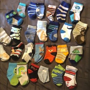 Bundle Baby boy socks from 0-12 months 32 pairs